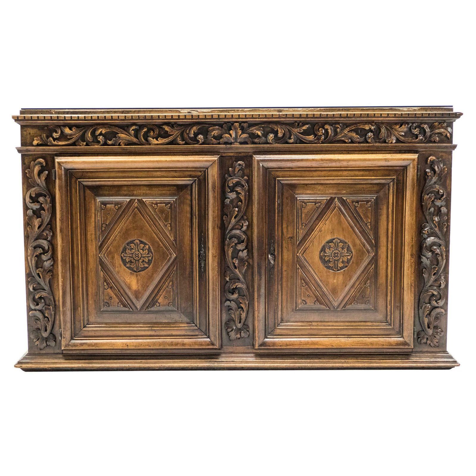 Buffet de style Renaissance française en chêne sculpté, XVIIIe siècle