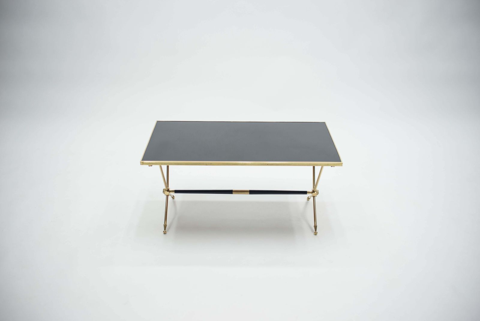 Table basse néoclassique française Raphael en laiton et opaline, années 1960 photo 2592.0