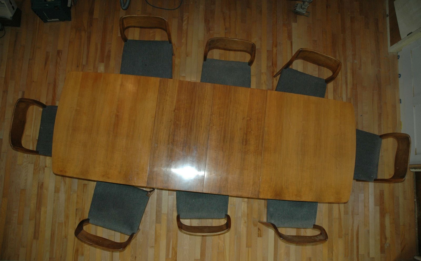 8 Moller Model 71 Chairs And Matching Dining Table
