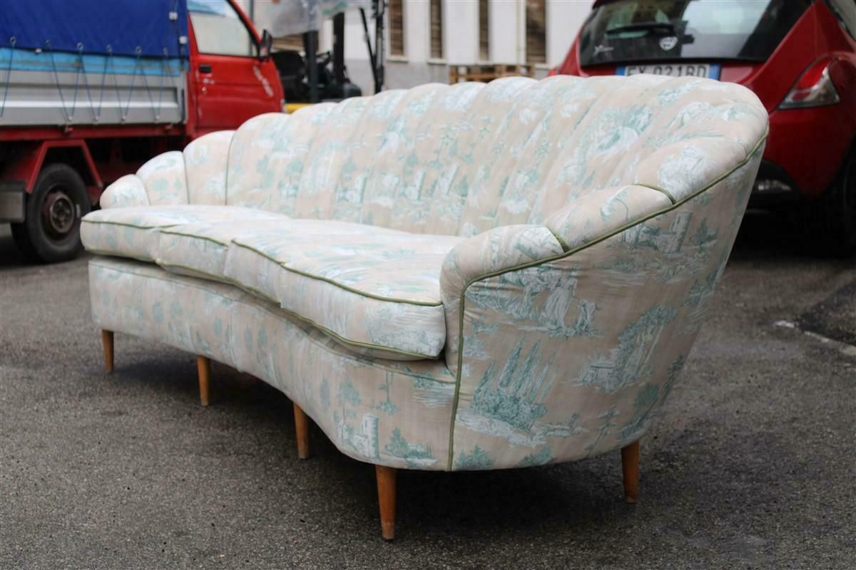 photo vintage Large Shell Sofa Guglielmo Ulrich 1950s Italy Decorated Velvet Fabric Ochres