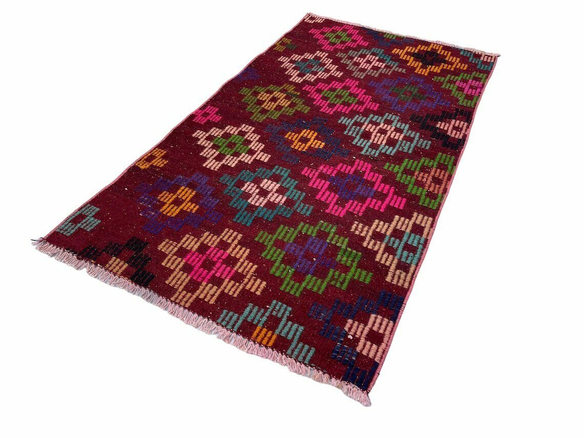 Traditional Turkish Mini Kilim Rug Vintage Anatolian Turkish Kelim photo furniture