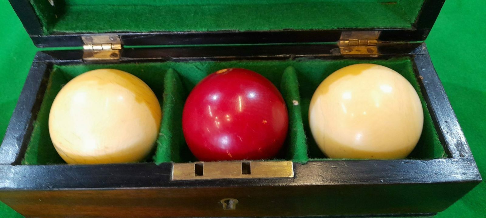 Antique Billiards Ball Box & Balls photo for sale