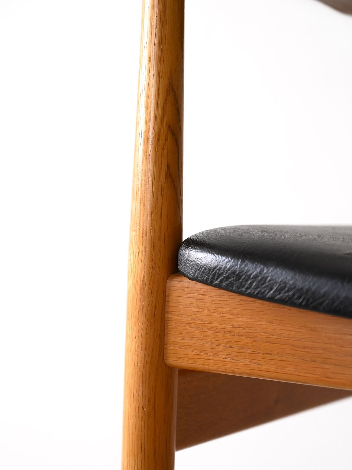 Furniture Scandinavian Armchair Covered In Imitation Leather photo