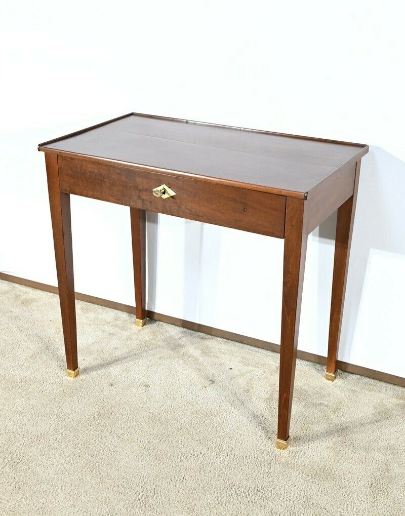 Small Cuban Mahogany Table, Directoire Period – Early 19th Century photo Furniture