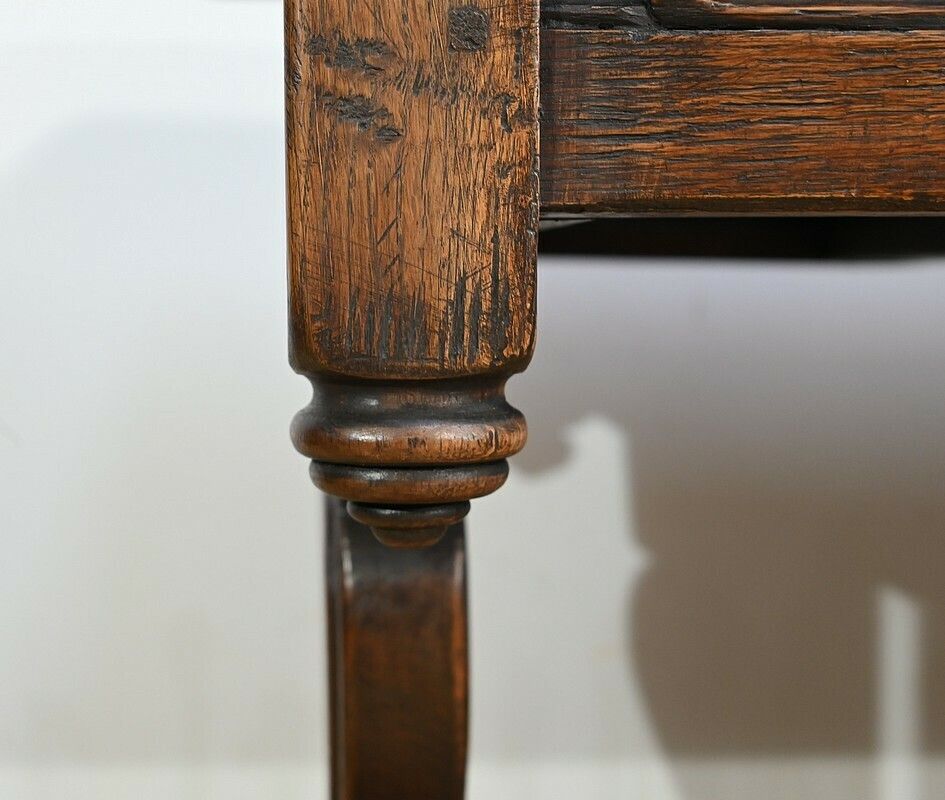 photo vintage Oak Desk Table, Neo Gothic Style – Early 20th Century