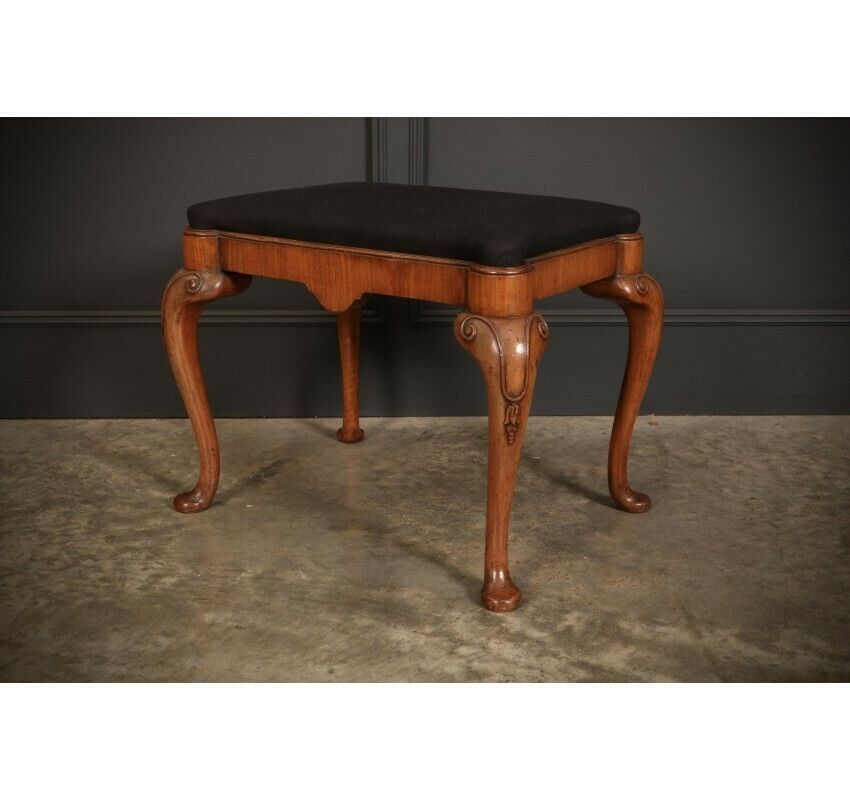 Queen Anne Style Walnut Dressing Stool photo 505.44