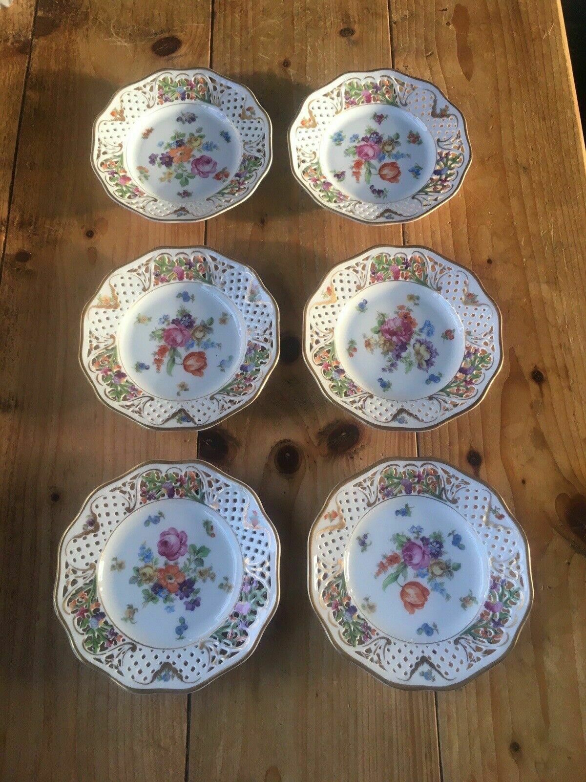 photo vinterior 6 Antique German Schumann Porcelain Floral Sprays Basket Weave Cabinet Plates