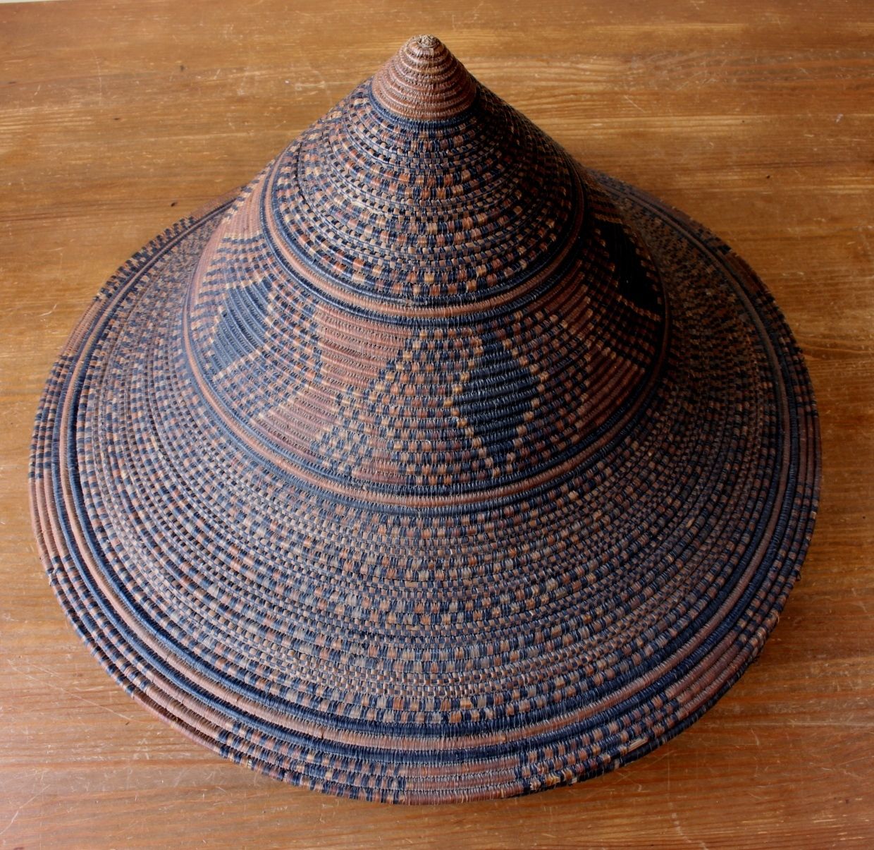 African Native Tribal Hand Woven Tray & Cover. Large Coiled Basket. photo furniture