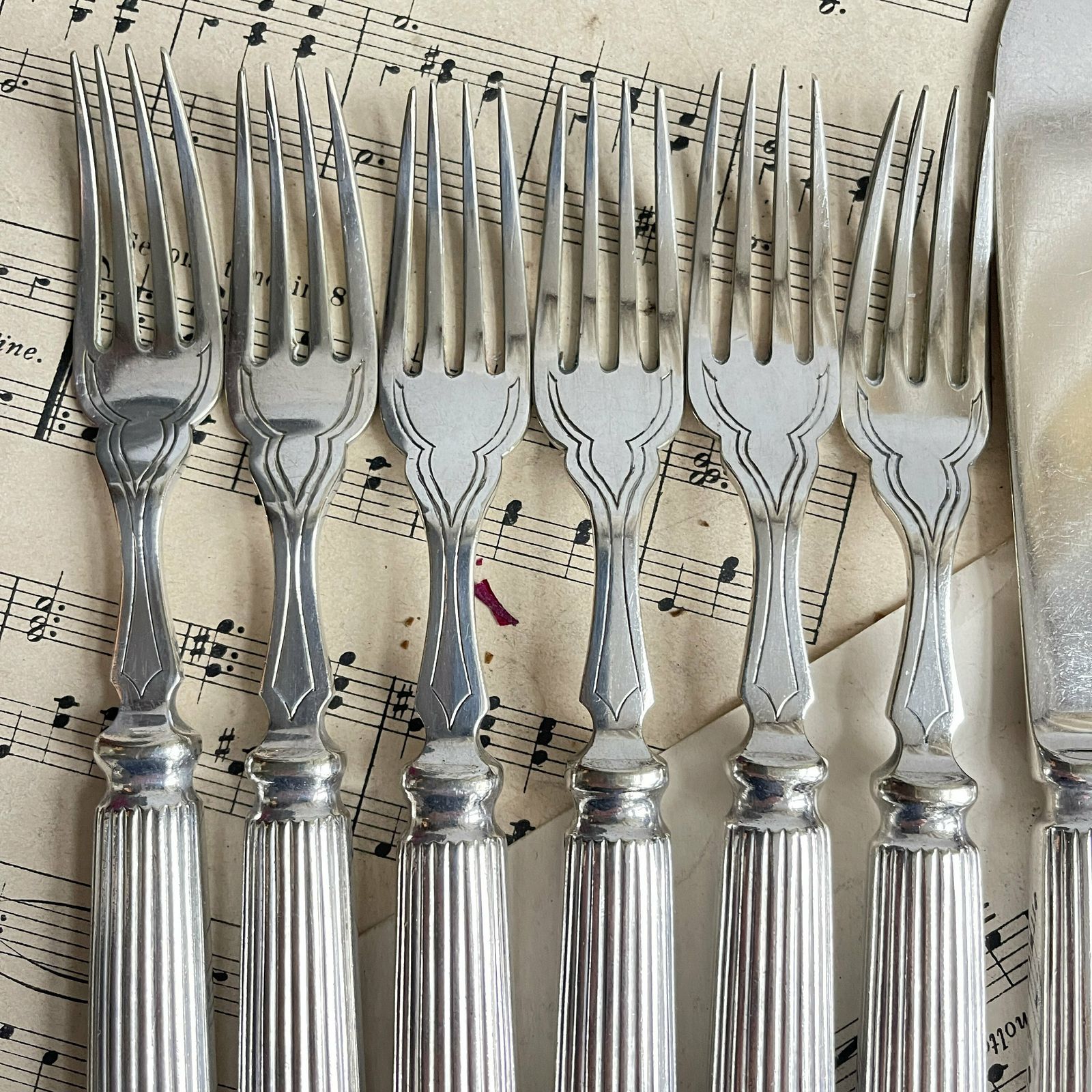 Vintage Fish Cutlery Silver Plated   Reed Pattern   Set Of 6 Flatware   Food Photography Props   Atkin Brothers Sheffield photo furniture
