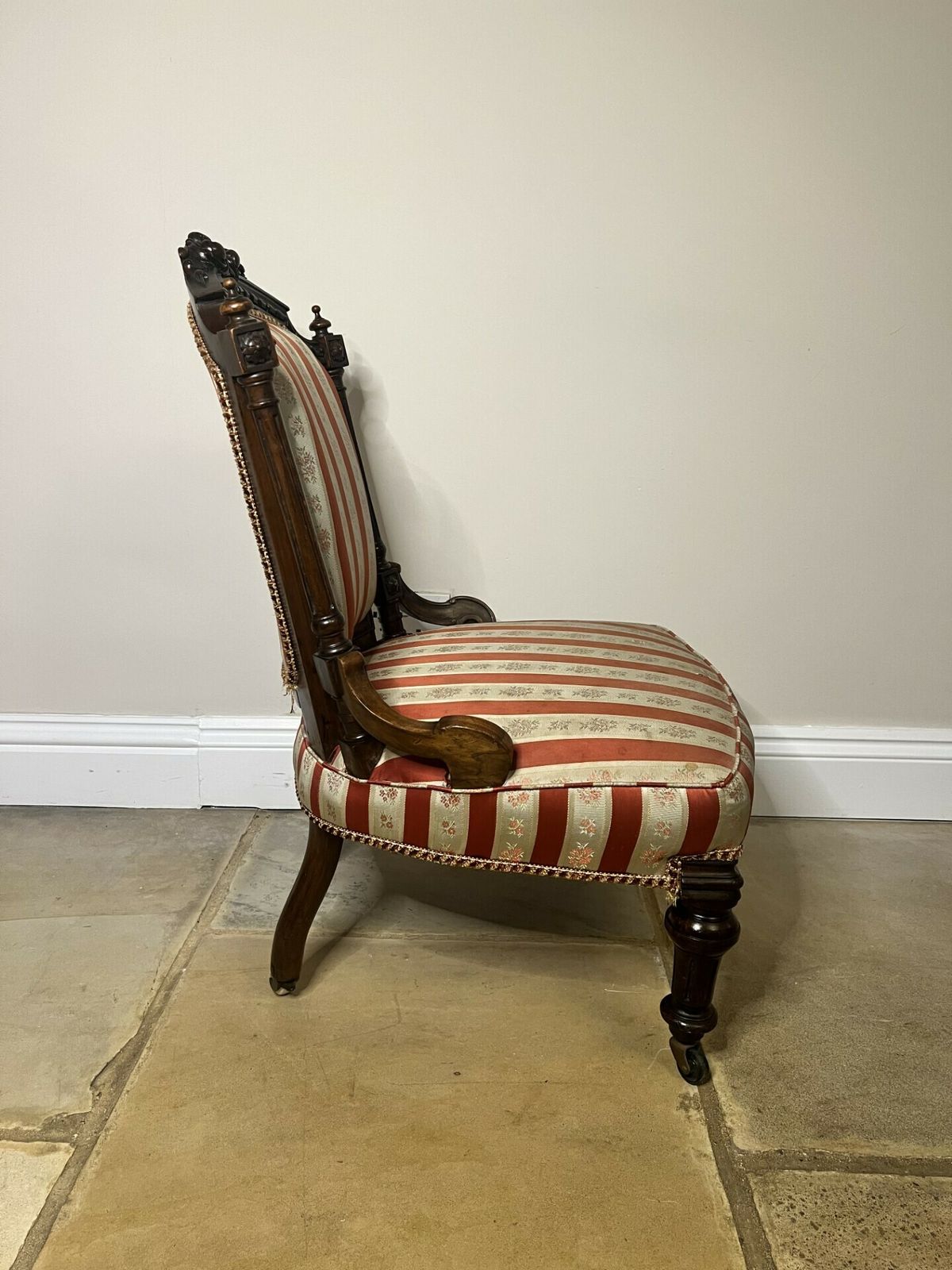 Stunning Victorian Quality Carved Walnut Ladies Chair photo buy