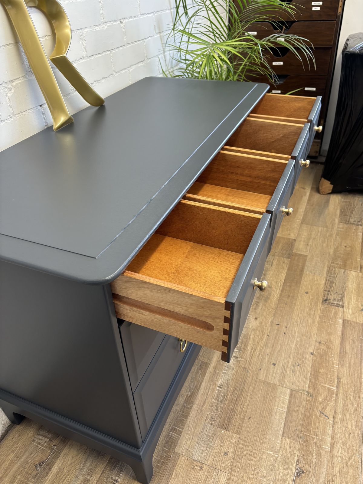 Stag Minstrel 4 Over 2 Chest Of Drawers Dark Grey photo 645.0
