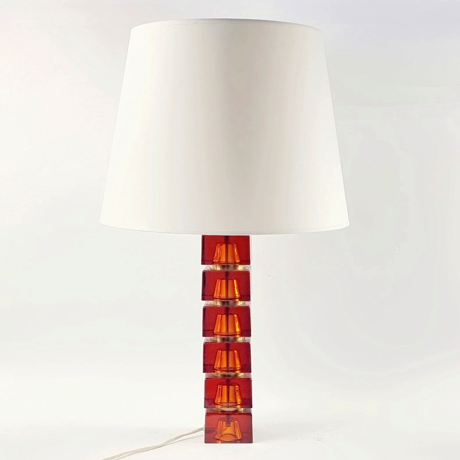 Grote Mid Century Scandinavische Tafelamp Van Glas En Messing Door Carl Fagerlund Voor Orrefors, Zweden, Jaren 1960 photo for sale