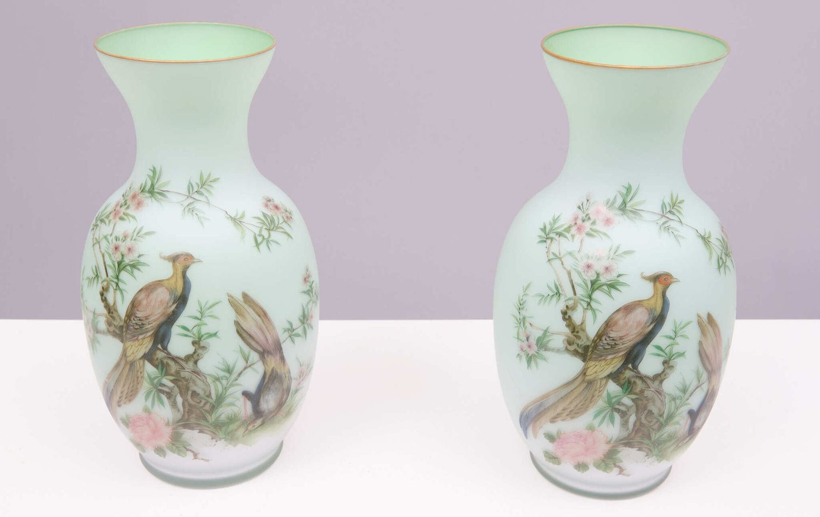 Norleans – Made In Italy – Opaline Glazen Handgeschilderde Vazen photo furniture