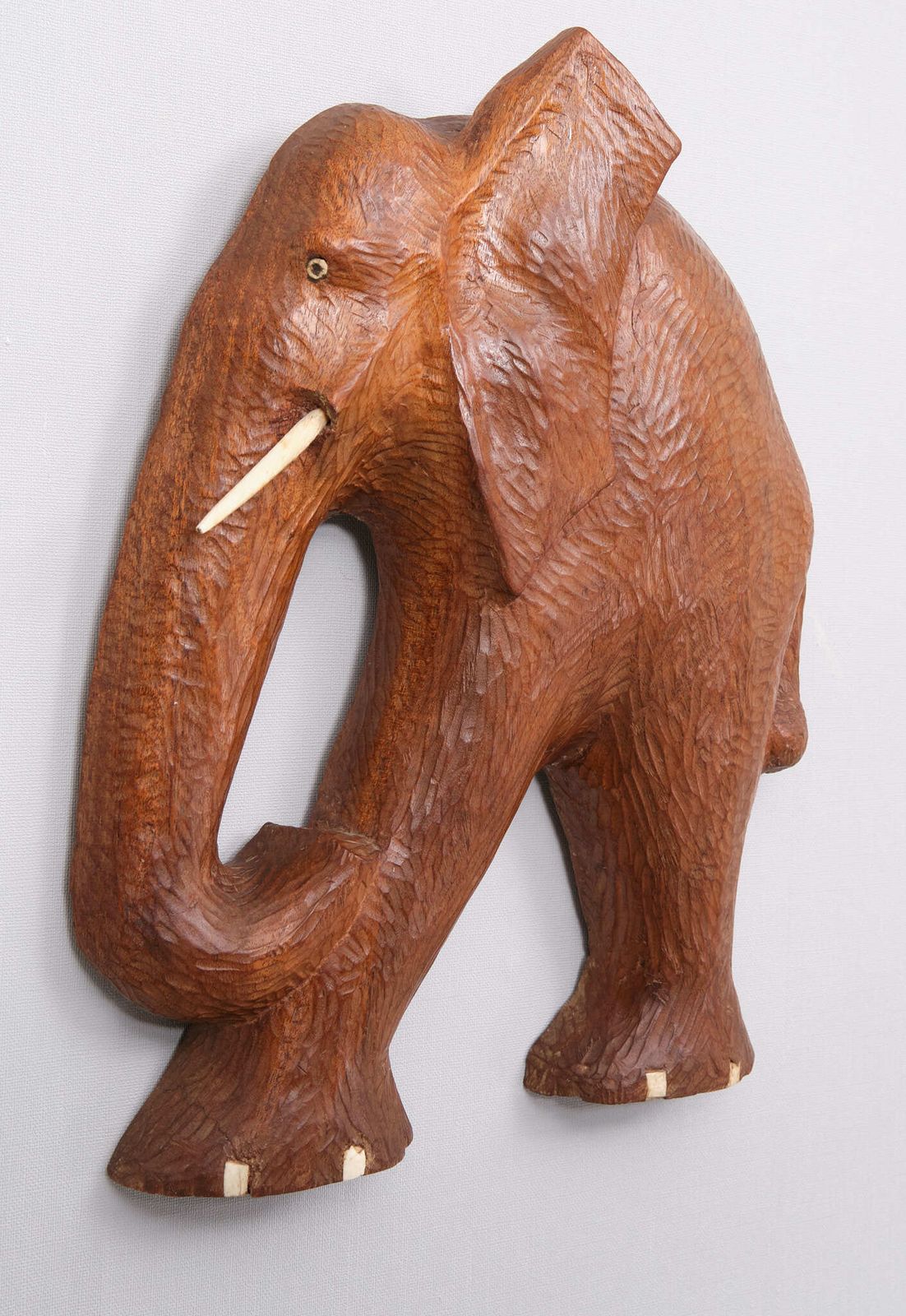 Houten Wanddecoratie Olifant, Ca. Jaren 1960, Azië photo Woonaccessoires