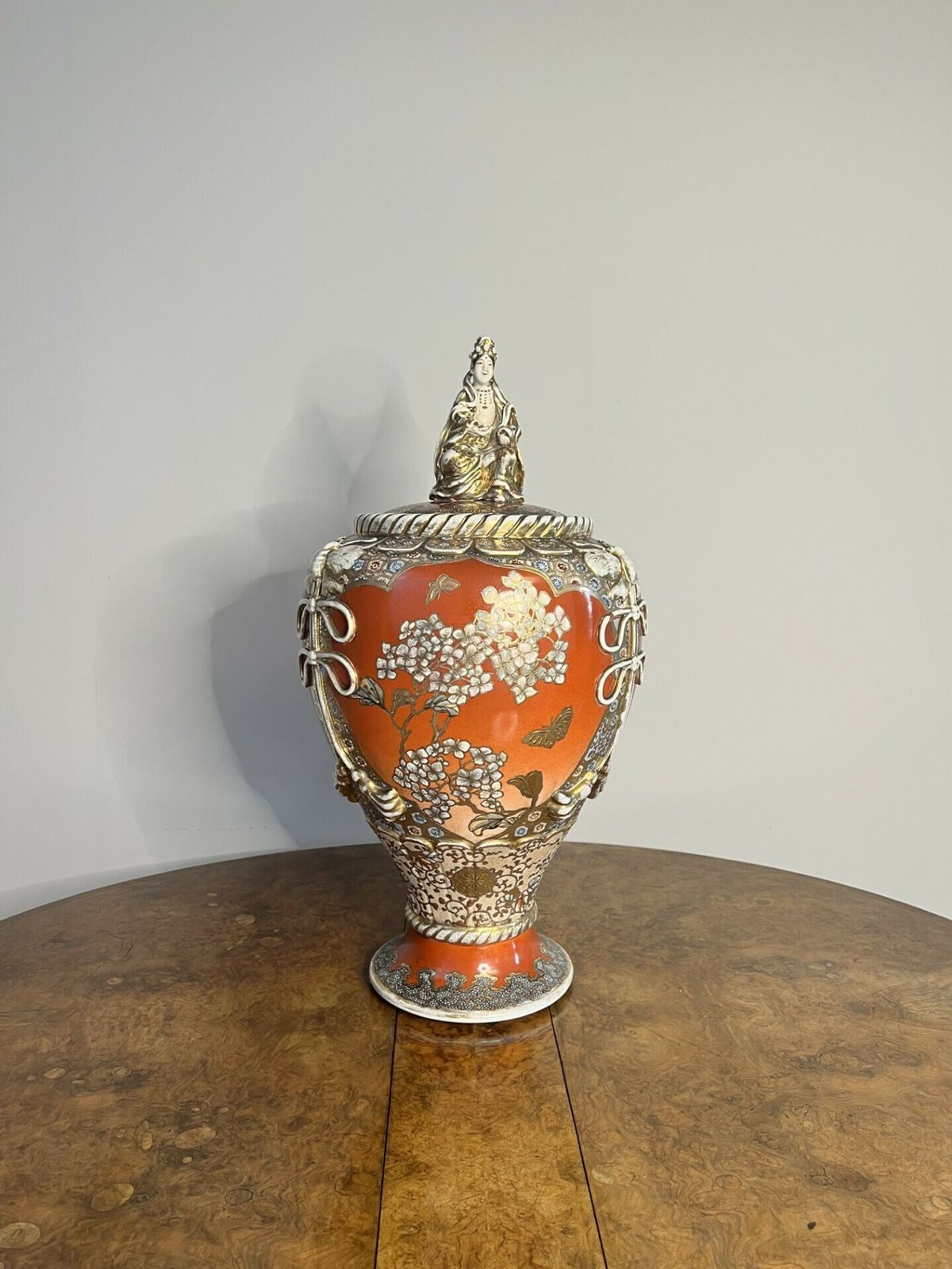 Quality Large Antique Japanese Satsuma Lidded Vase