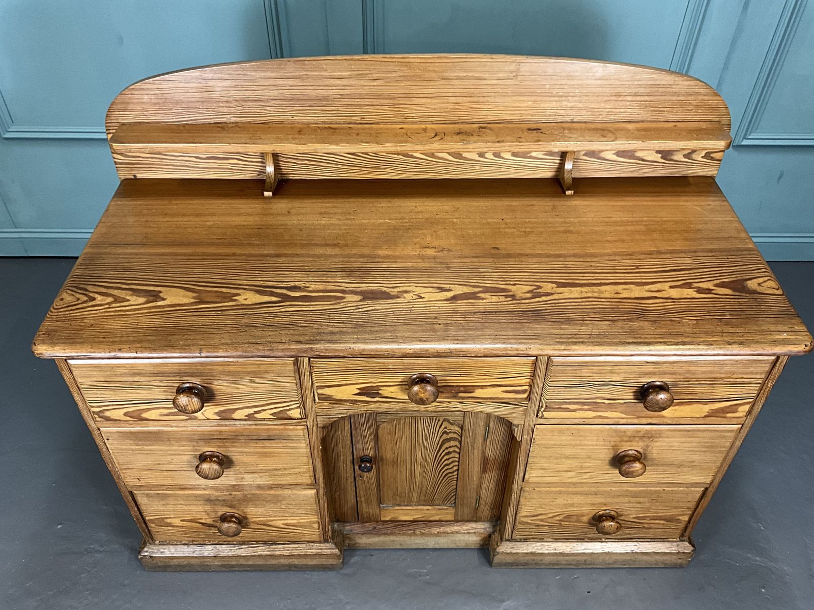 Pitch Pine Farmhouse Dresser, 1920s photo furniture