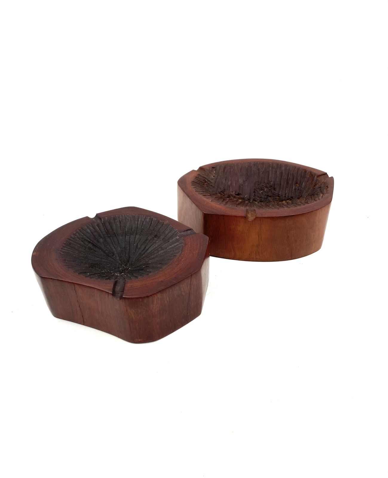 Organic Modern Set Of 2 Wood Ashtrays, France 1970s photo vintage