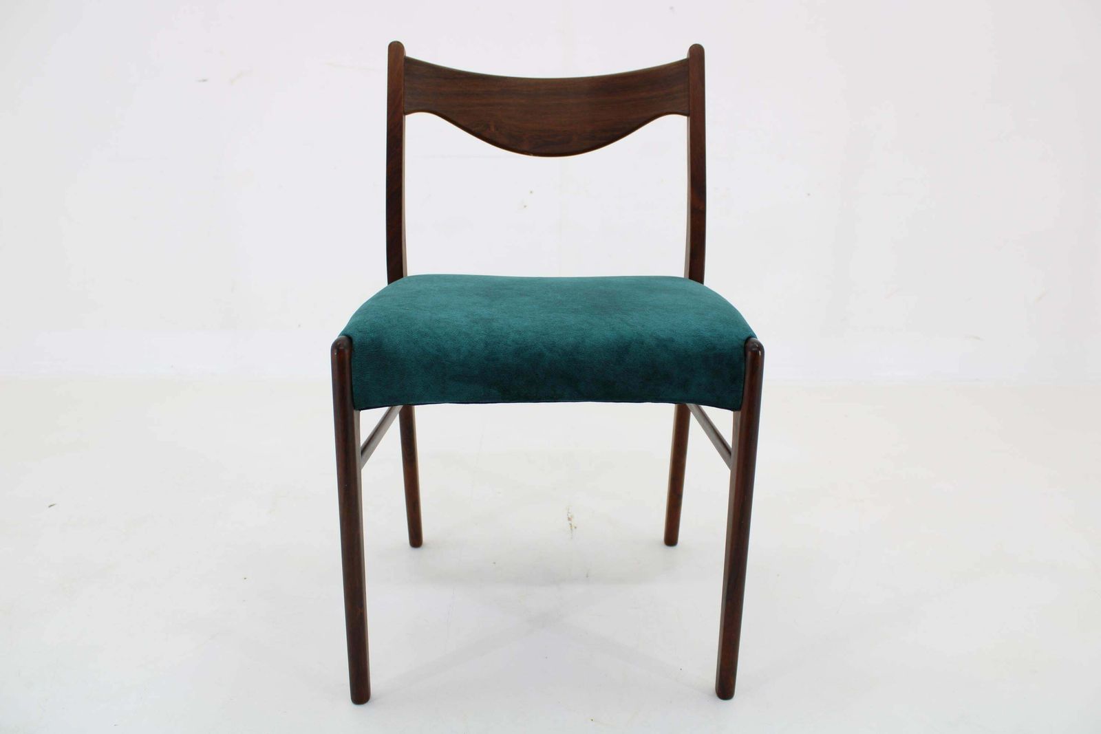 1960s Wahl Iversen Set Of Four Dining Chairs For Glyngøre Stolefabrik Denmark photo Furniture