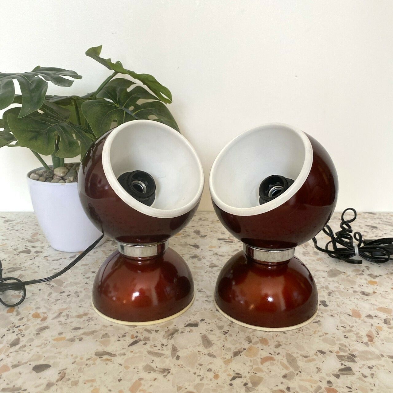 Pair Goffredo Reggiani Magnetic Eyeball Lamps   Space Age   1960's