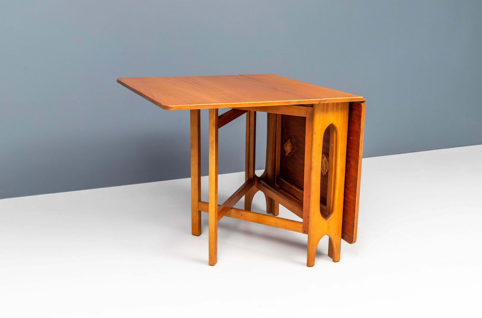 Sculptural Dining Table With Two Drop Leaves In Teak, Denmark, 1960's photo Furniture