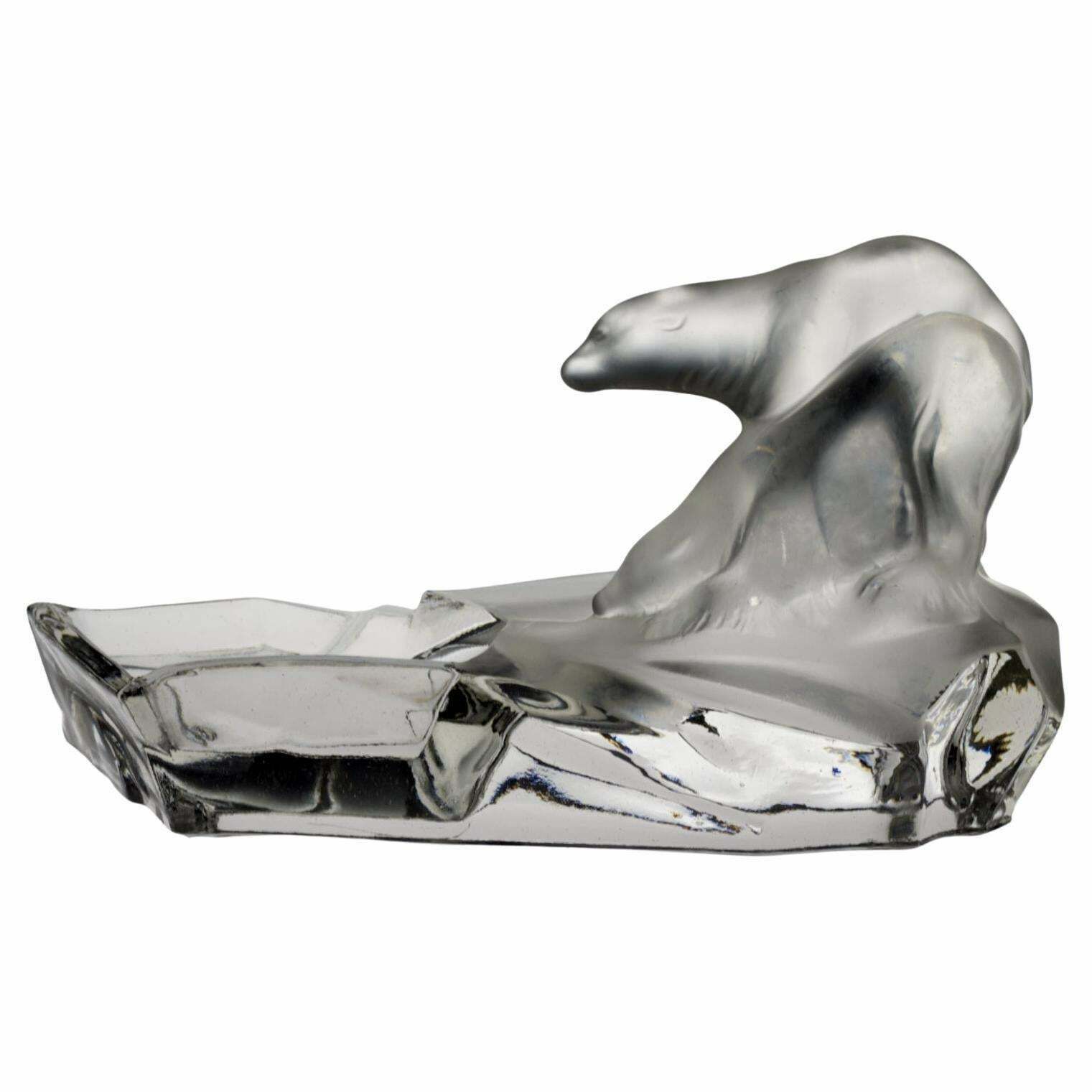 Bohemian Feigl And Morawetz Libochovice Art Deco Glass Polar Bears Ashtray 1930s