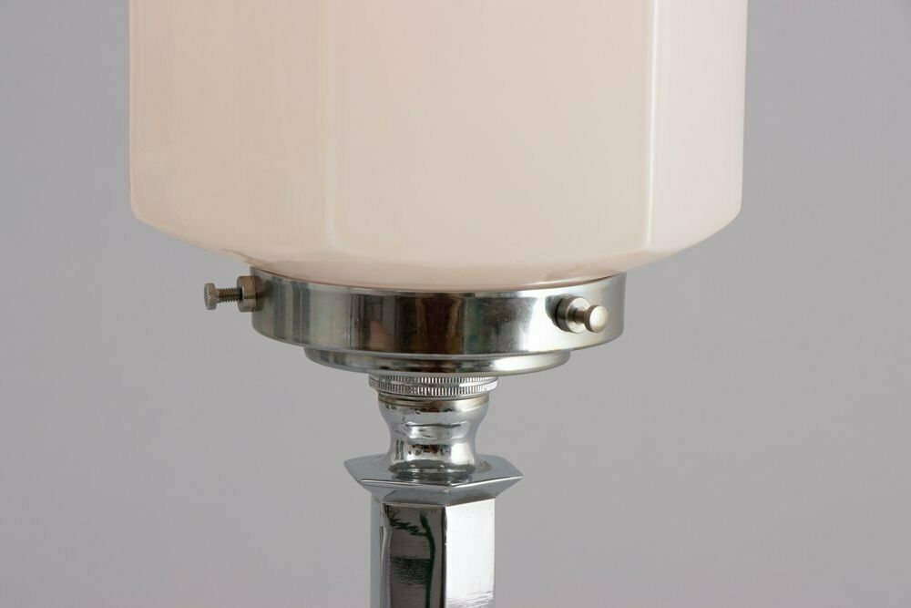 Art Deco Table Lamp On Chrome Base With Pyramid Shade, British C.1930 photo vinterior