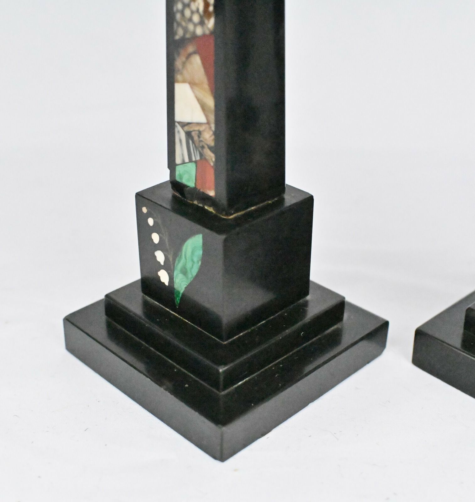 Pair Grand Tour Obelisks Marble Pietra Dura photo vinterior