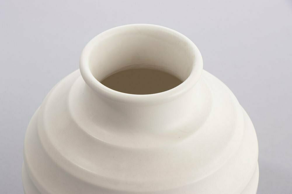 Art Deco Keith Murray For Wedgwood ''Moonstone'' Small Bomb Vase C.1930 photo for sale