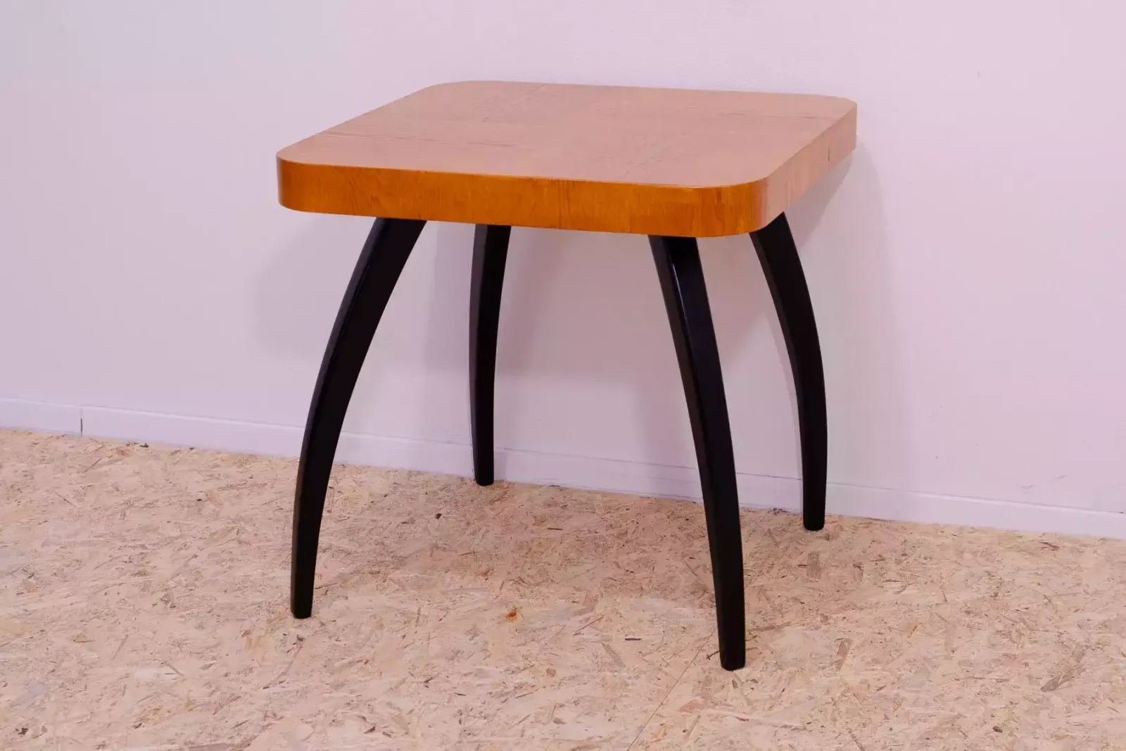Fully Renovated Spider Table H 259 By Jindřich Halabala, 1930's photo vinterior