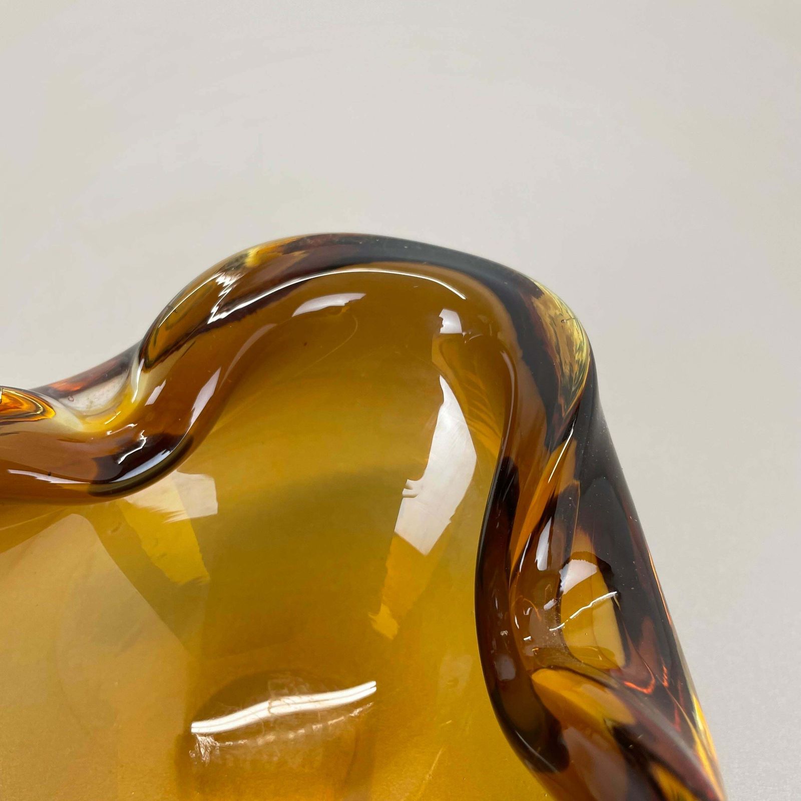 photo buy Large Murano Glass "Yellow" Bowl Element Shell Ashtray Murano, Italy, 1970
