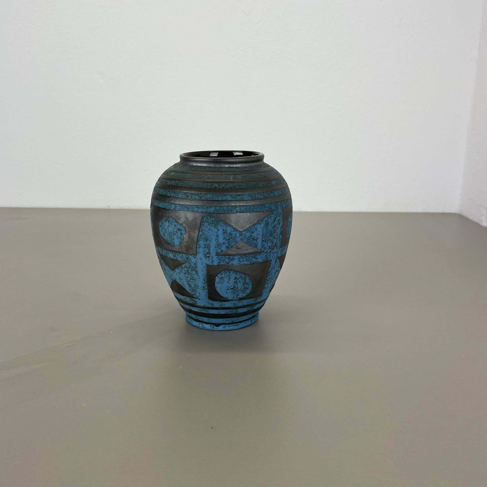 Fat Lava Ceramic "Ankara" Vase By Heinz Siery Carstens Tönnieshof, Germany 1960s photo for sale