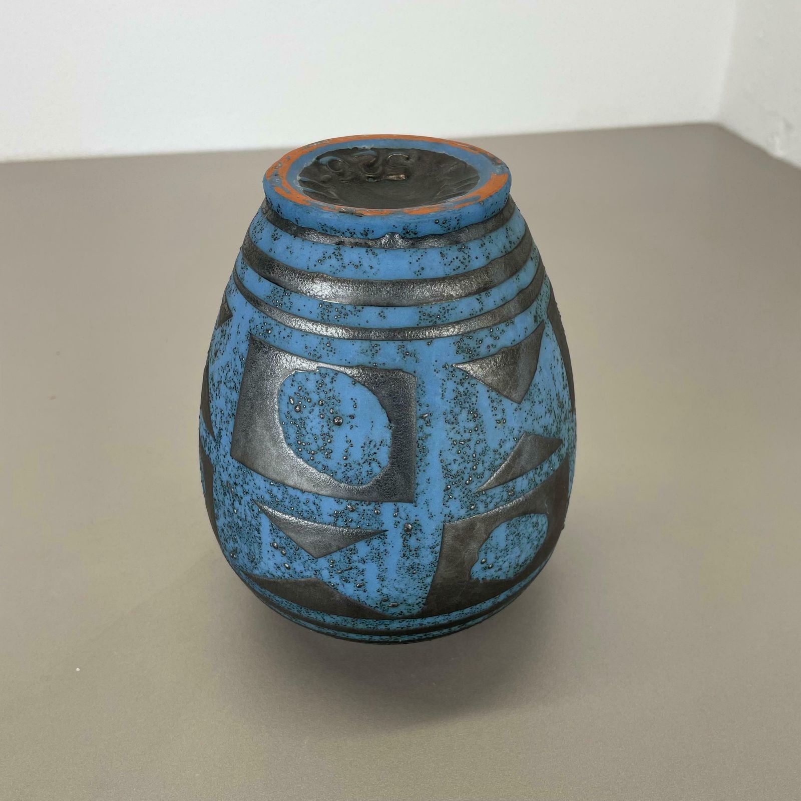 photo vinterior Fat Lava Ceramic "Ankara" Vase By Heinz Siery Carstens Tönnieshof, Germany 1960s