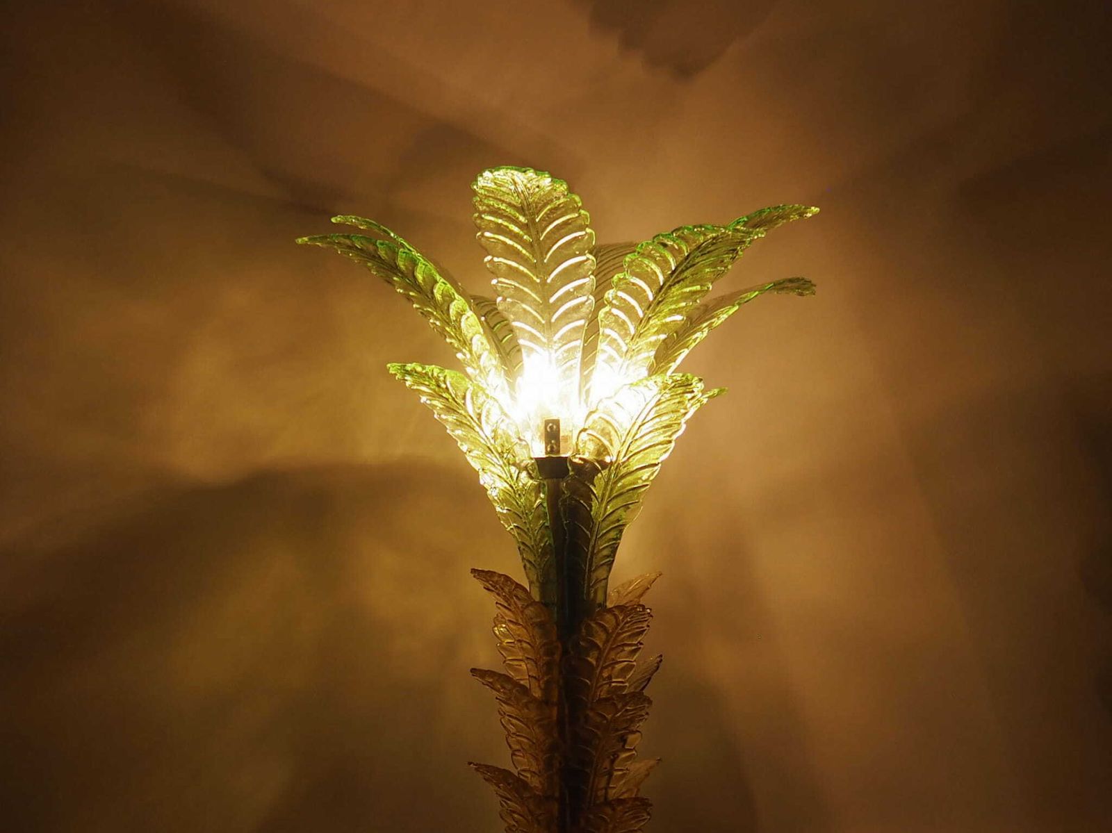 Lighting Palma Lamp, Murano Glass, Italian Design, 1970s, Manufacture: Italy photo