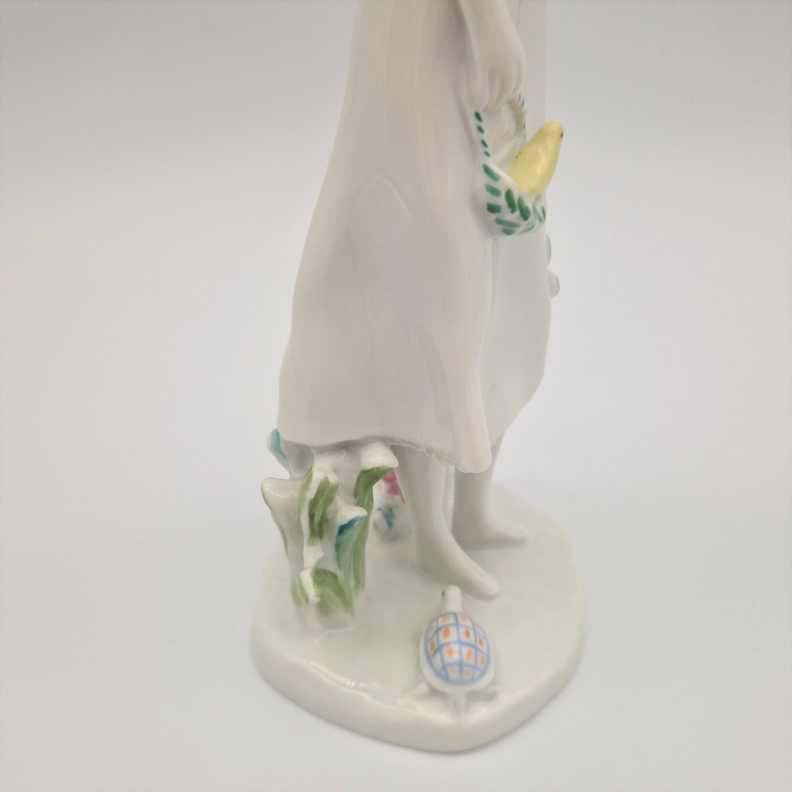 Porcelain Figure By R. Peynet For Rosenthal. 1950   1959 photo Home Decor