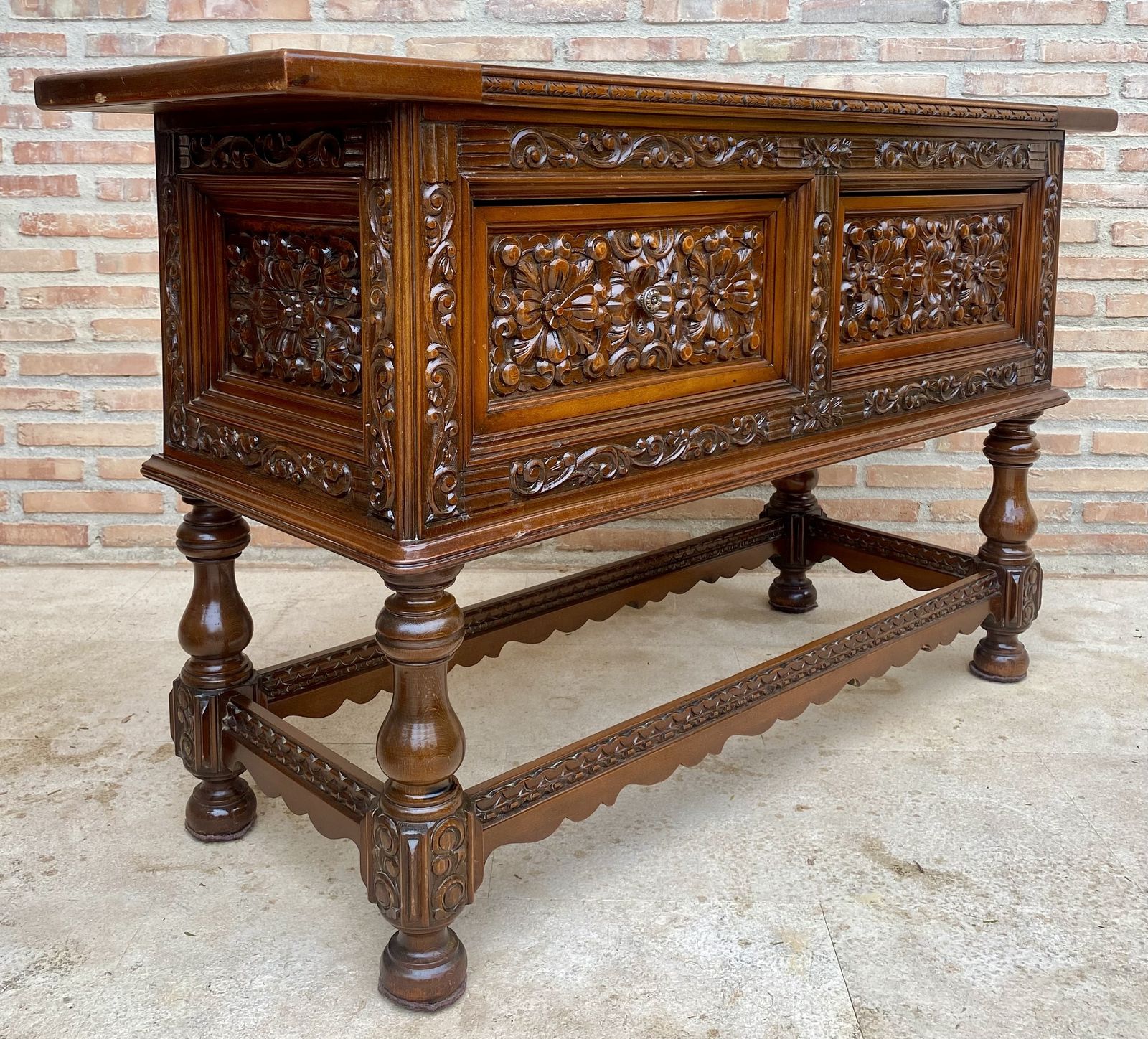 photo vinterior Spanish Console With Four Carved Drawers And Original Hardware