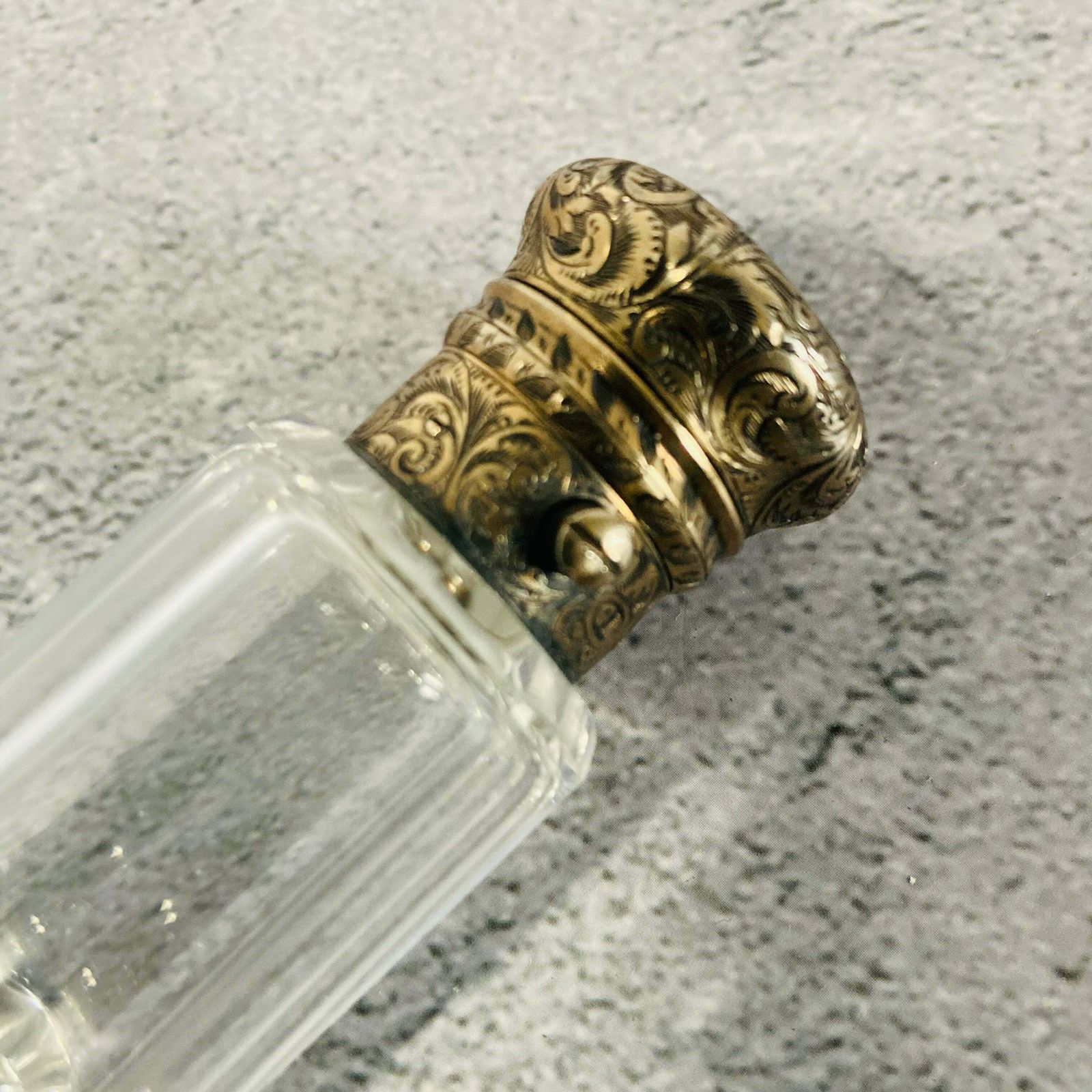 Antique Glass Double Ended Scent Bottle & Vinaigrette photo furniture