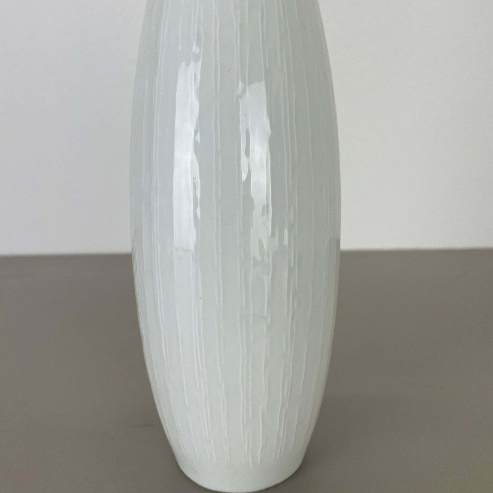 Large 37cm Op Art Vase Vase Heinrich Fuchs For Hutschenreuther, Germany, 1970s photo 428.0