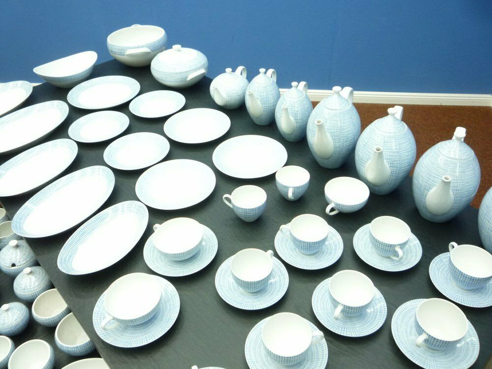 German Mid Century Porcelain Tableware Set By Heinrich Löffelhardt For Arzberg, 1950s, 98 . Set photo vinterior