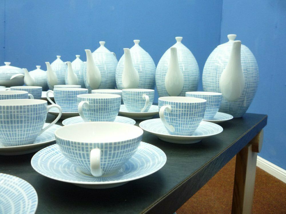 photo furniture German Mid Century Porcelain Tableware Set By Heinrich Löffelhardt For Arzberg, 1950s, 98 . Set