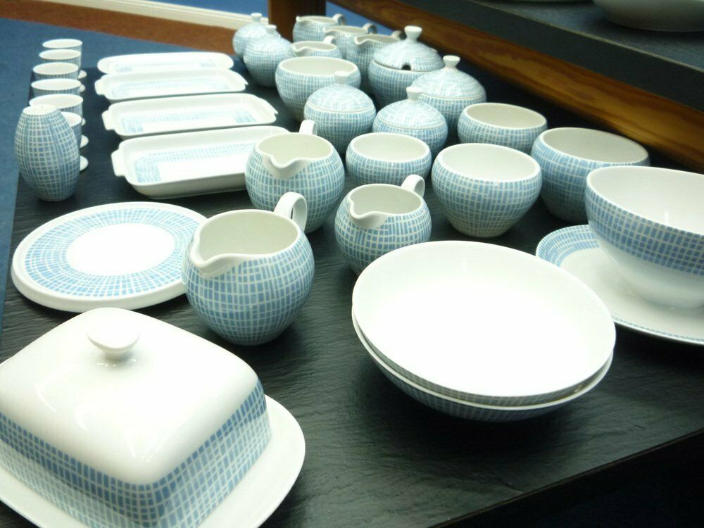 photo for sale German Mid Century Porcelain Tableware Set By Heinrich Löffelhardt For Arzberg, 1950s, 98 . Set