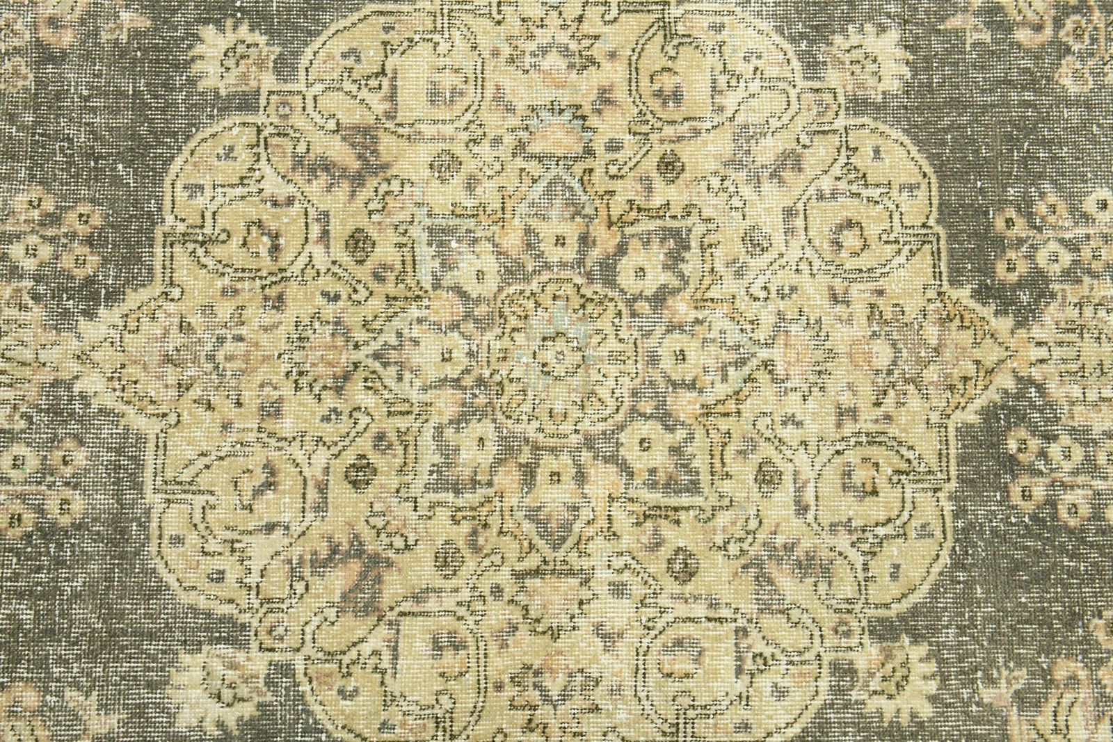7x10 Green Beige Turkish Rug, Handmade Carpet, Bohemian Rug, Home Decor, Vintage Rug, Oushak Rug, Living Room Rug, 7x10 Rug, 6.9x10.4 Ft photo vinterior