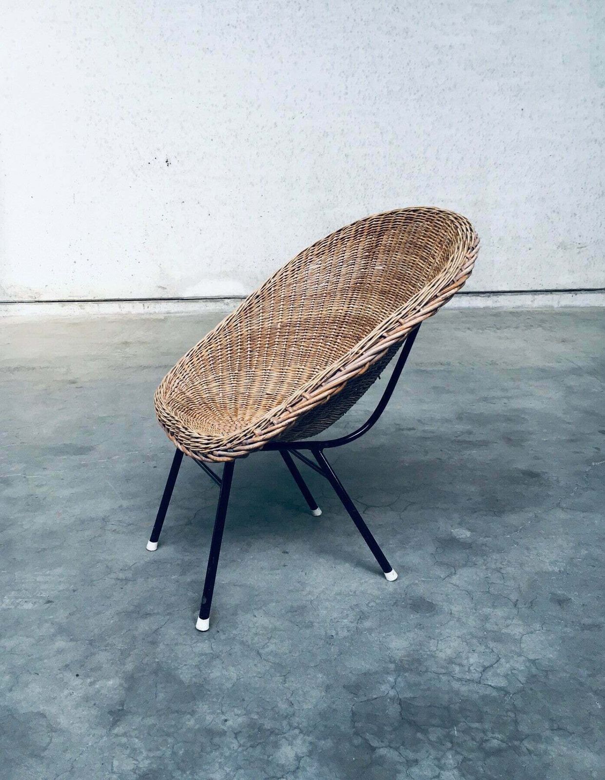 Rieten Loungestoel In De Stijl Van Dirk Van Sliedregt Voor Rohé Noordwolde, Nederland, Ca. Jaren 1960 photo furniture