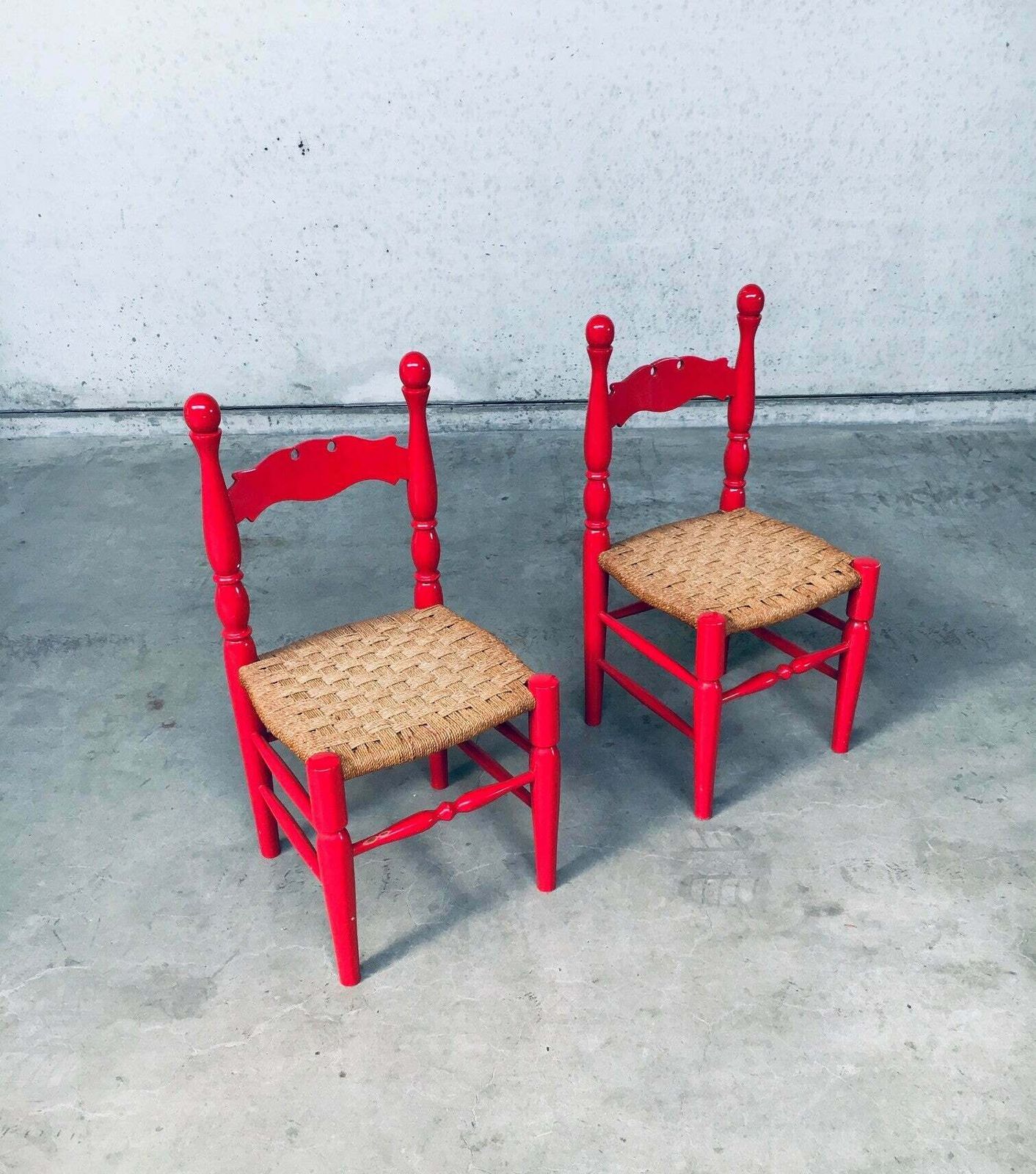 950.0 Scandinavische Landelijke Stijl Stoelen In Rood, Zweden Ca. Jaren 1960 photo
