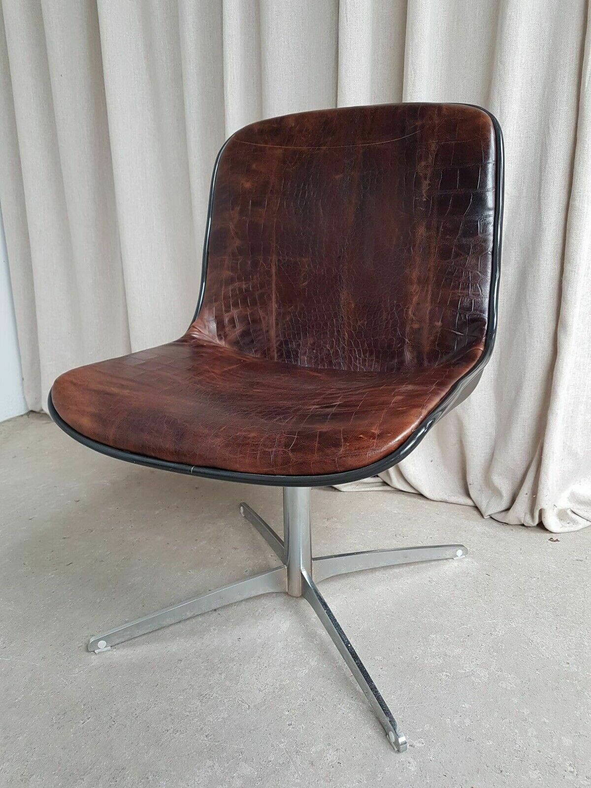 Vtg Mid Century Modernist Chrome Leather Swivel Chair By Charles Pollock photo vinterior