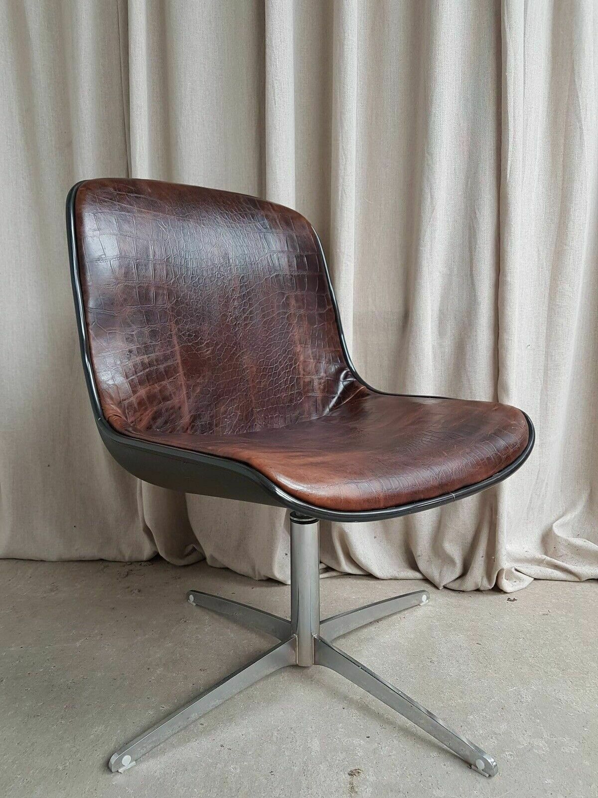 Vtg Mid Century Modernist Chrome Leather Swivel Chair By Charles Pollock photo buy