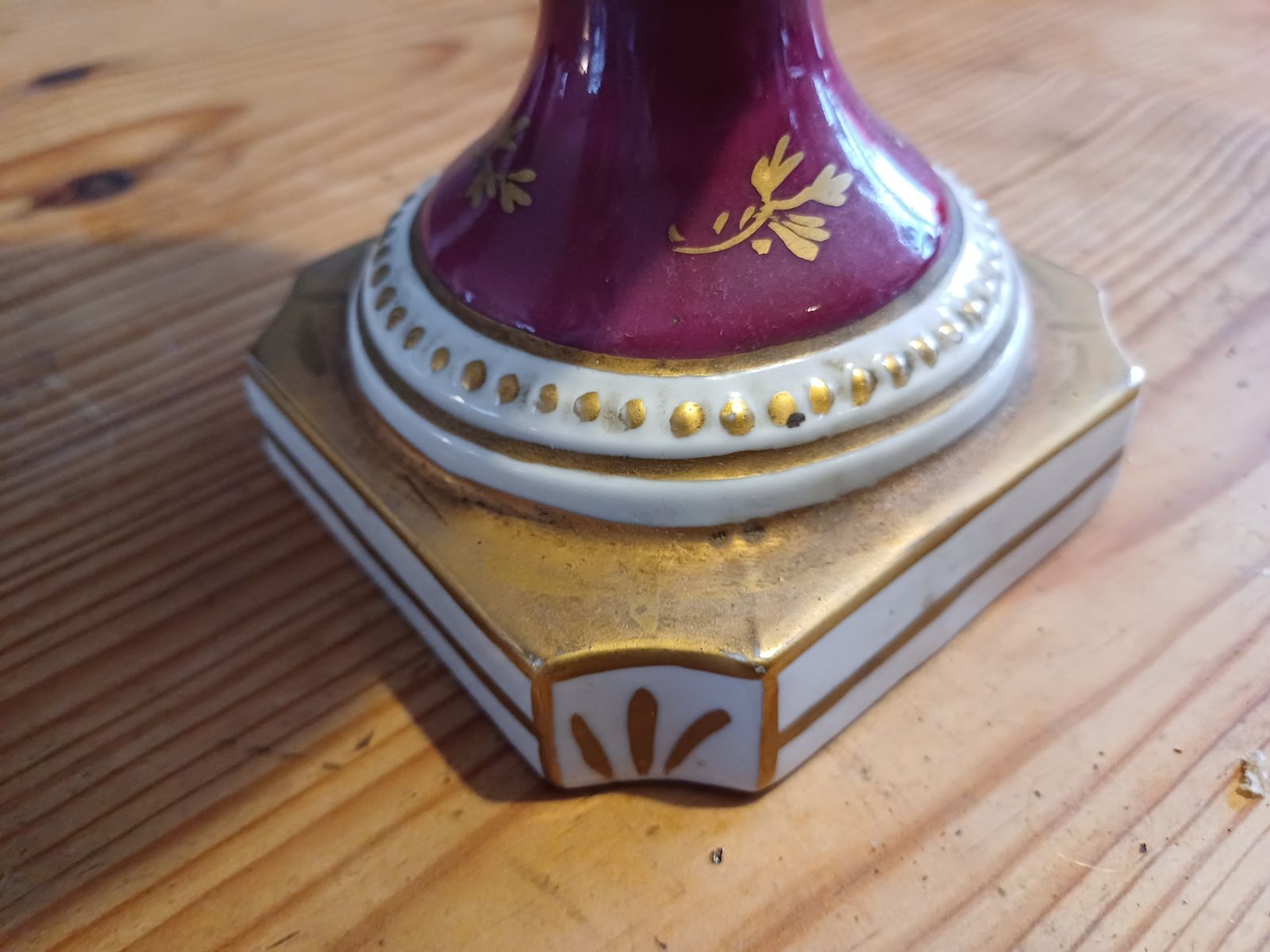 photo for sale Pair Of 19th Paris Porcelain Vases