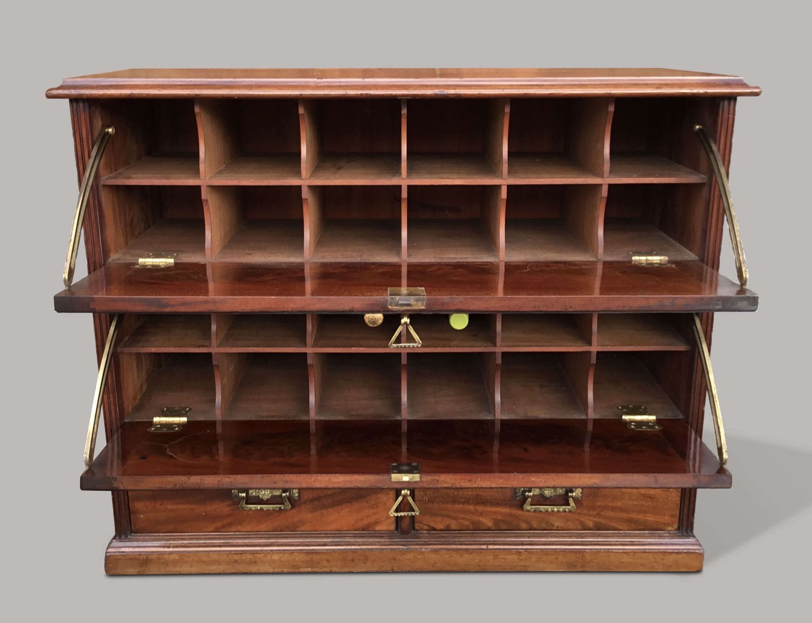 Excellent Quality C19th Mahogany Haberdashery Cabinet / Office Cabinet photo 3080.0