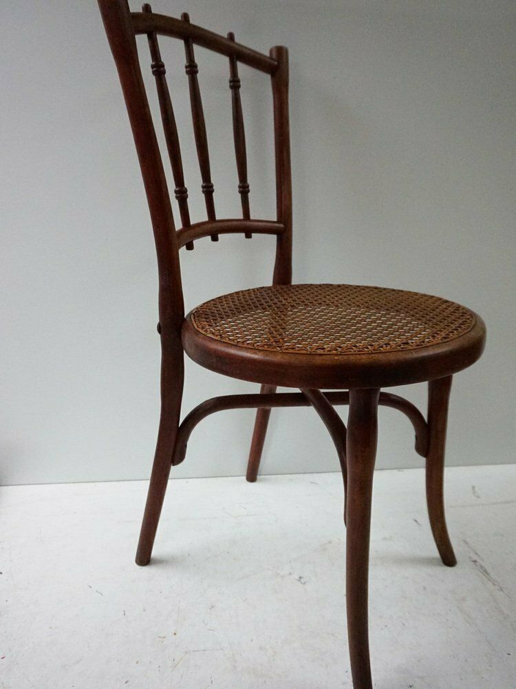 Furniture No. 66 Bistro Dining Chairs From Thonet, Vienna, Austria, 1910s, Set Of 4 photo