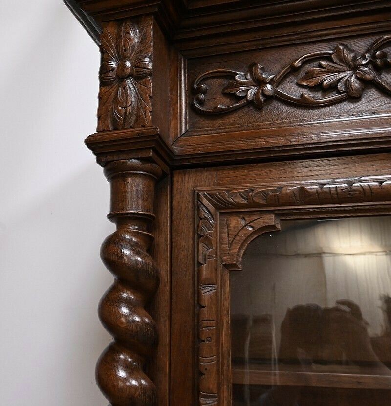 photo for sale Narrow Oak Display Cabinet, Louis XIII Style – Late 19th Century