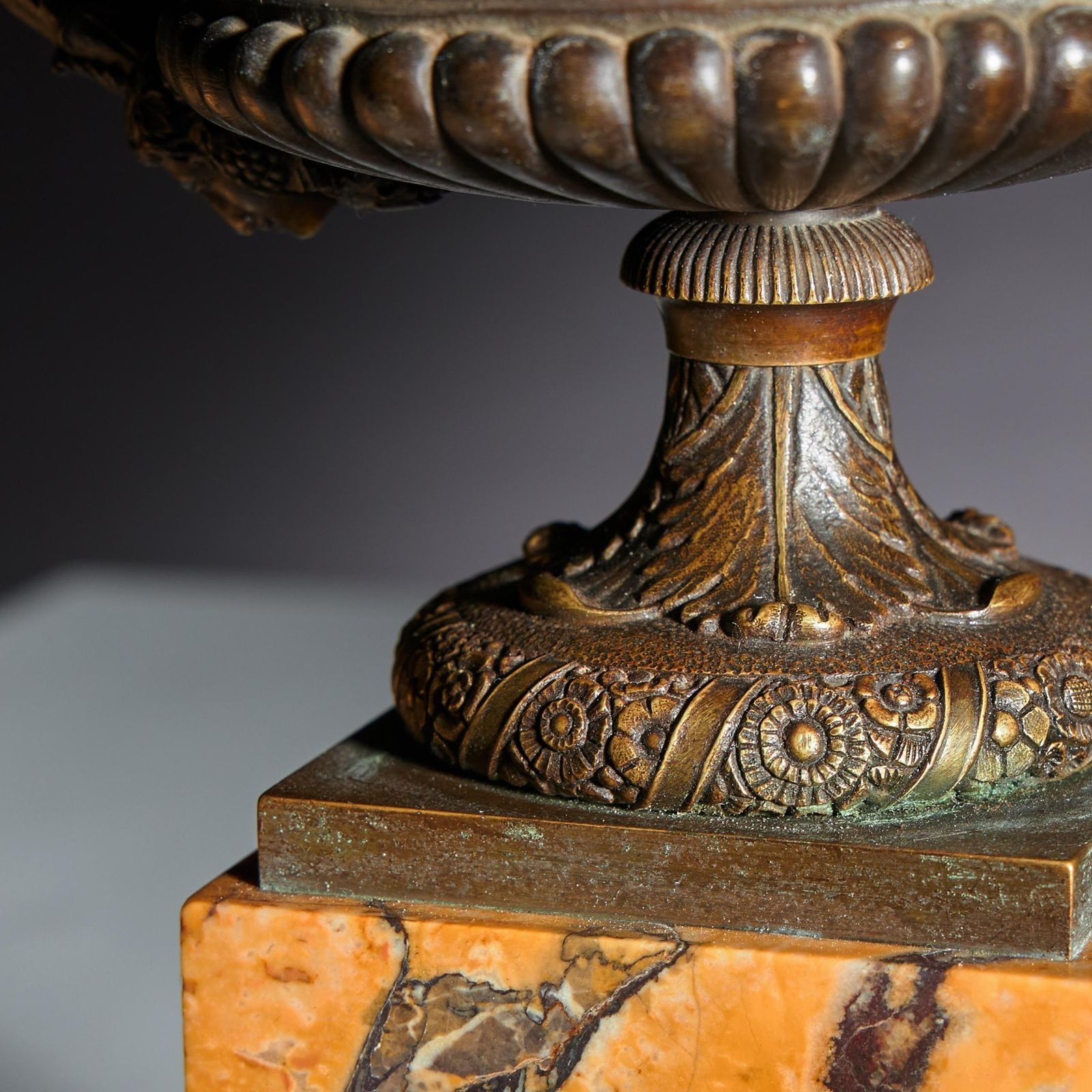 A Pair Of Early 19th Century French Bronze And Marble Tazzas Of Particularly High Quality And Large Size photo vinterior